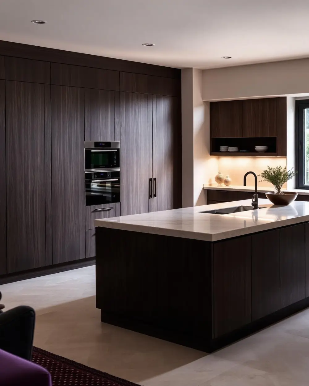 Mobilier la comandă — selecție prezentată în showroom