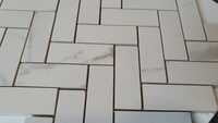 MOZAIC HERRINGBONE ANIMA CALACATTA 2.5X7 (plasa de 26x30 cm)