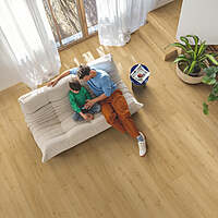 Parchet LVT Quick Step Bloom AVMPU40318, mp/cutie 1.87 Parchet LVT Quick Step Bloom AVMPU40318, mp/cutie 1.87